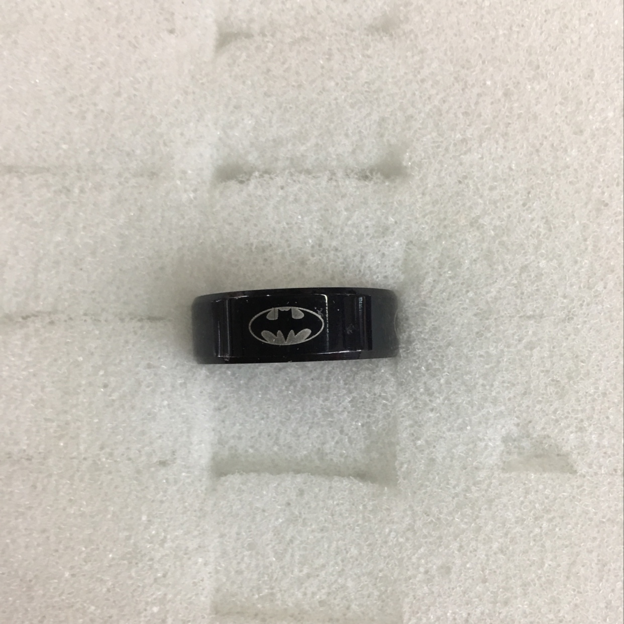 宽面打黑色图案设计风格独特魅力时尚潮流休闲个性经典修身