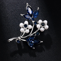Brooch 1060
