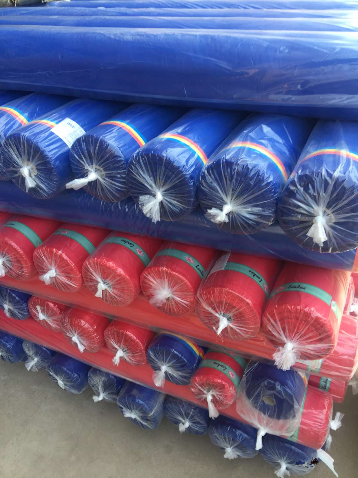 Factory direct sales, best-selling in stock across the entire network, 170T polyester Taf children's tent storage, travel and eco-friendly bag lining fabric Specification image