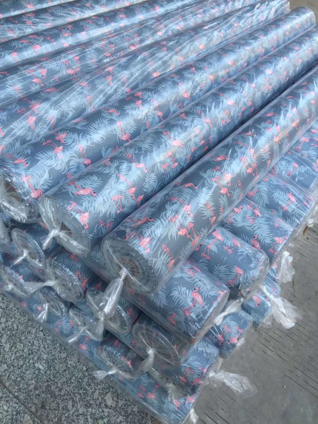 Factory direct sales, hot sales across the entire network, popular twill waterproof printed Oxford fabric for home, makeup, storage, travel and environmental protection bags Item Picture