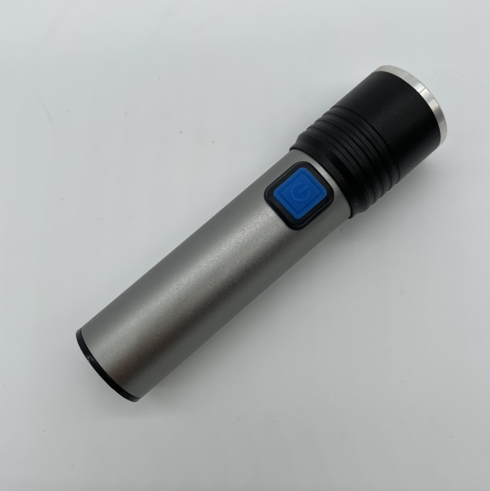 铝合金XPE灯泡手电筒内置电池USB充电