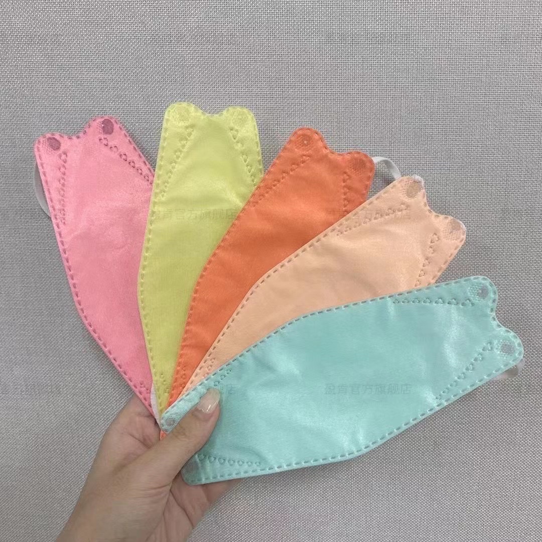 Multi-color three-dimensional non-woven fabric mask detail image 3