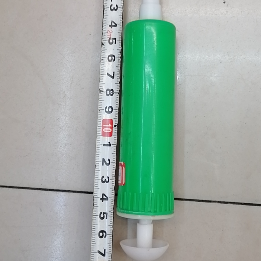 Wholesale of small balloon pumps and party supplies