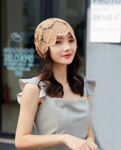 Hat Girl Spring and Autumn Korean lace flower headscarf Hat, fashionable, casual and versatile headscarf hat, bald hat, thin postpartum hat 007 details Picture