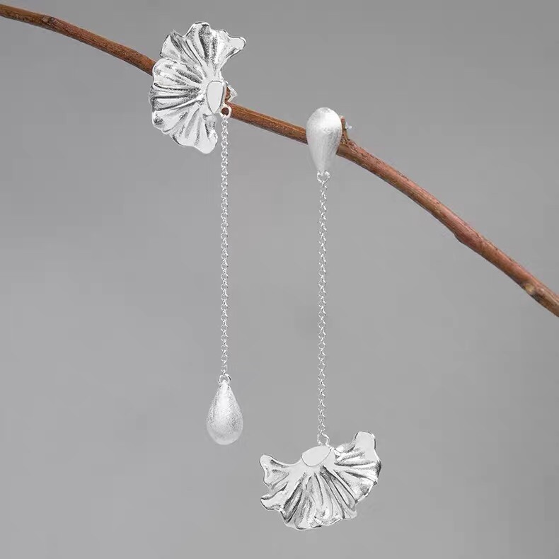 Retro court Lolita sweet girly long earrings
