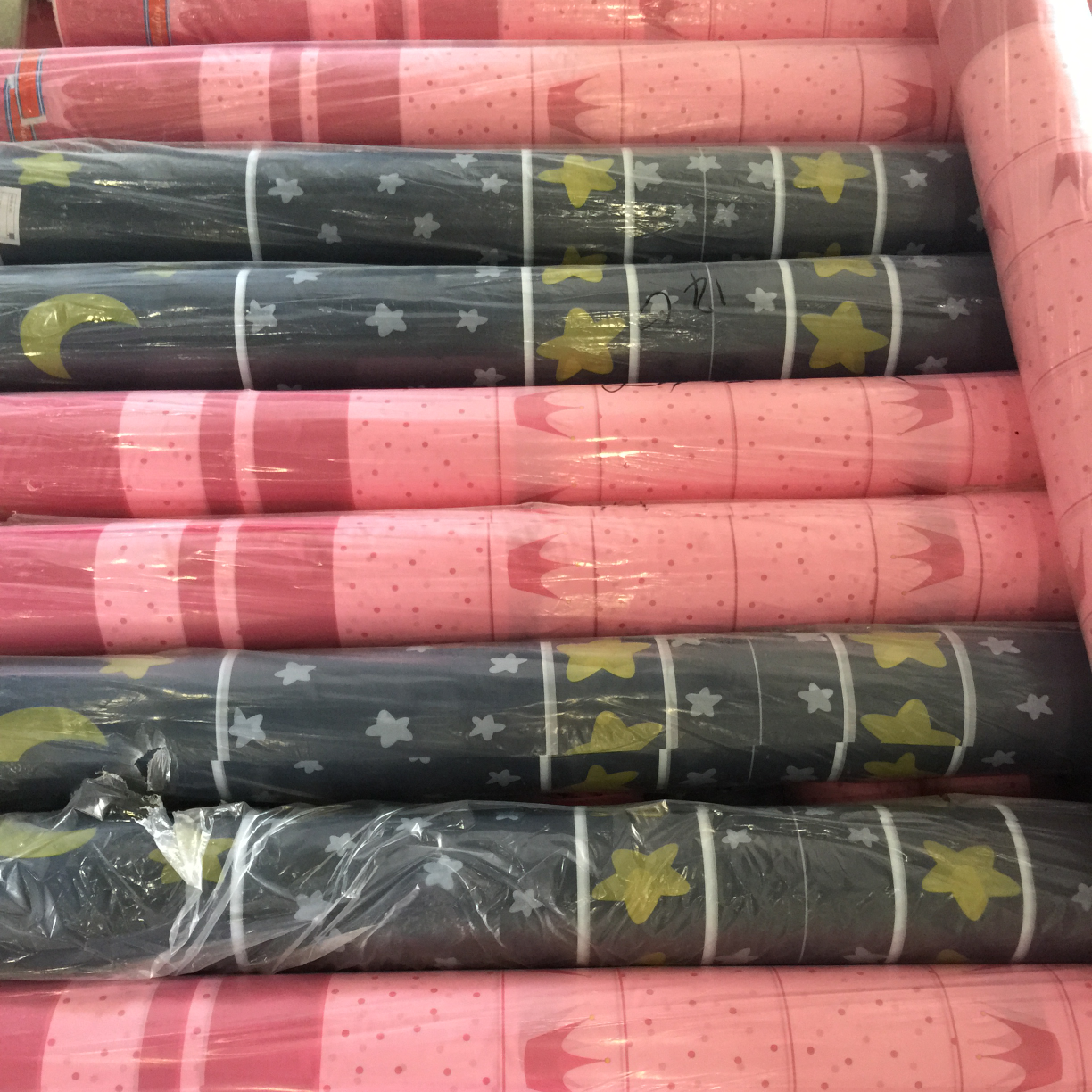 厂家直销全网热销现货网红170T涤塔夫印花PA环保涂层儿童休闲帐篷收纳旅行箱包里布