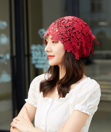 Hat Girl Spring and Autumn Korean Lace Flower Headscarf Hat, fashionable, casual and versatile headscarf hat, bald hat, thin postpartum hat 001 Application Scenario