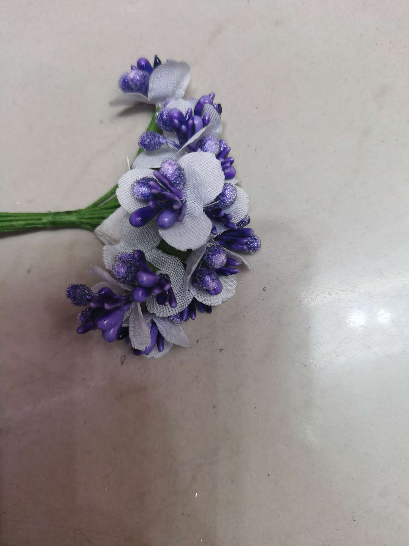 Flower receptacle face beads details Picture