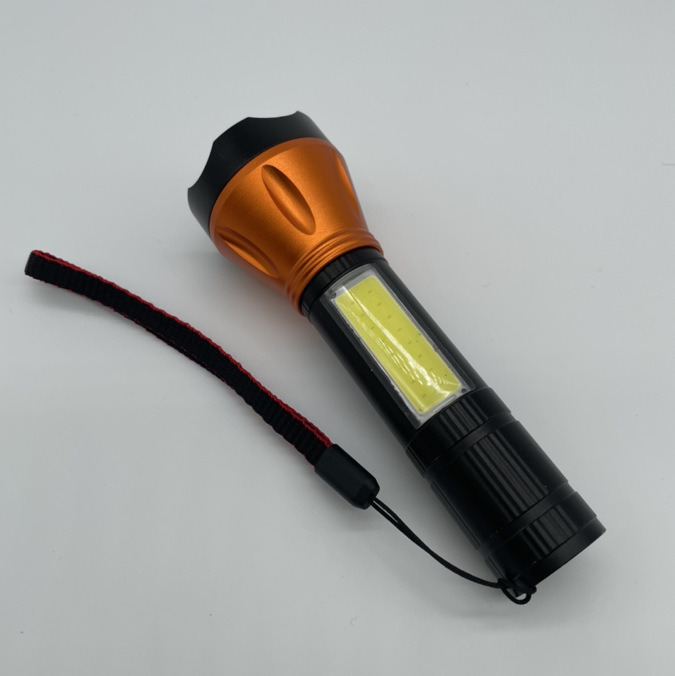 新款铝合金带侧灯COB手电筒USB充电尾部充电