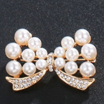 Brooch 1080