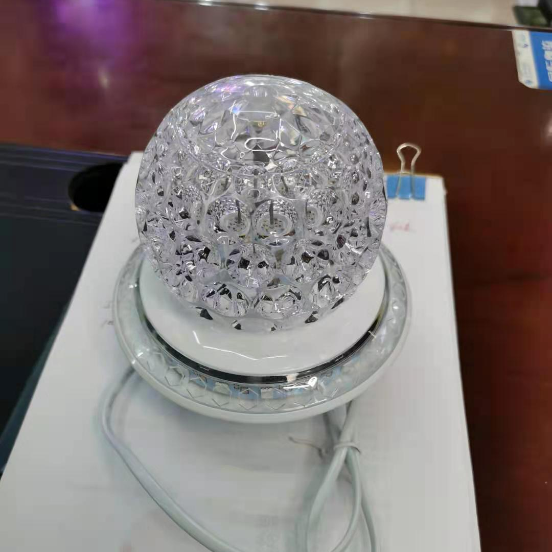 飞碟水晶菠萝魔球