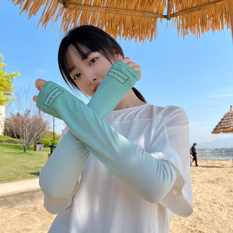Sunscreen Ice Sleeve Female Ins Student Korean Version Breathable Arm Sleeve Uv Protection Summer Ice Silk Lengthened Ice Sleeve