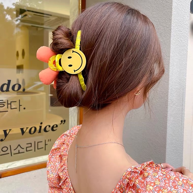 Choo Korean Sunflower Smiley Hair Clip Female Summer Back Head Bun Grab Clip Large Cute Hair Clip Shark Clip Headdress details Picture