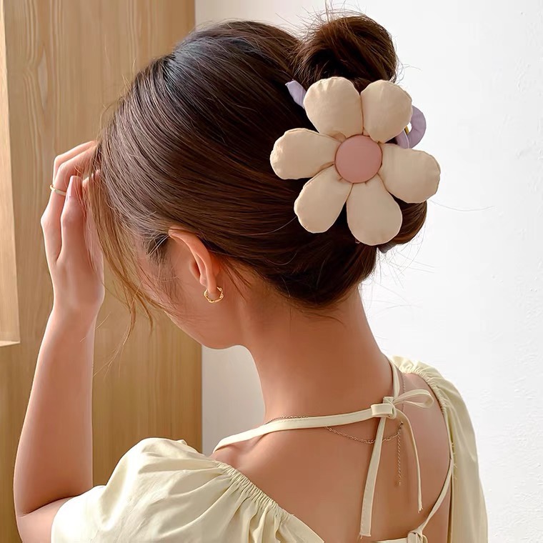 Choo Korean Sunflower Smiley Hair Clip Female Summer Back Head Bun Grab Clip Large Cute Hair Clip Shark Clip Headdress