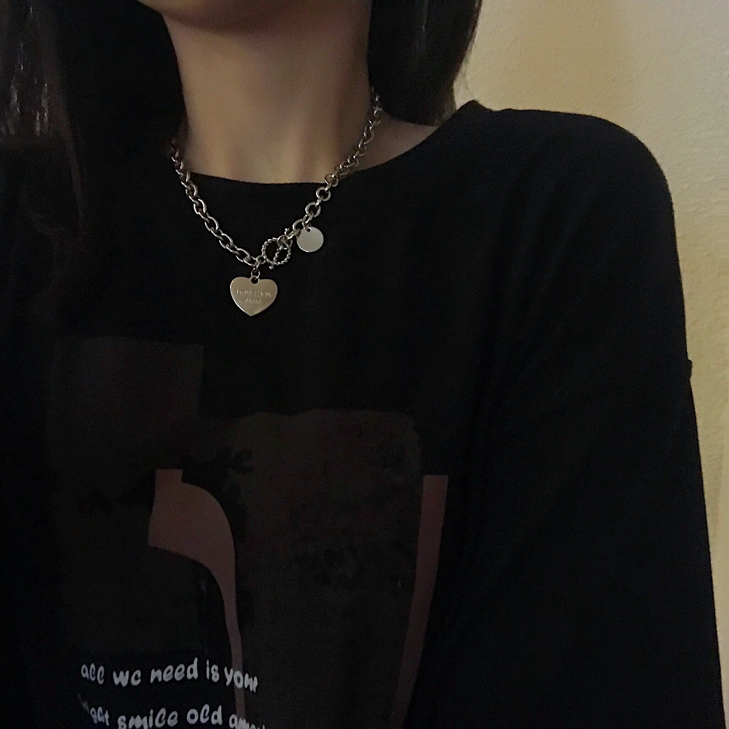 Original design sense necklace, women's collarbone chain, Instagram cold style neck chain, trendy Internet celebrity hip-hop chain, simple and elegant