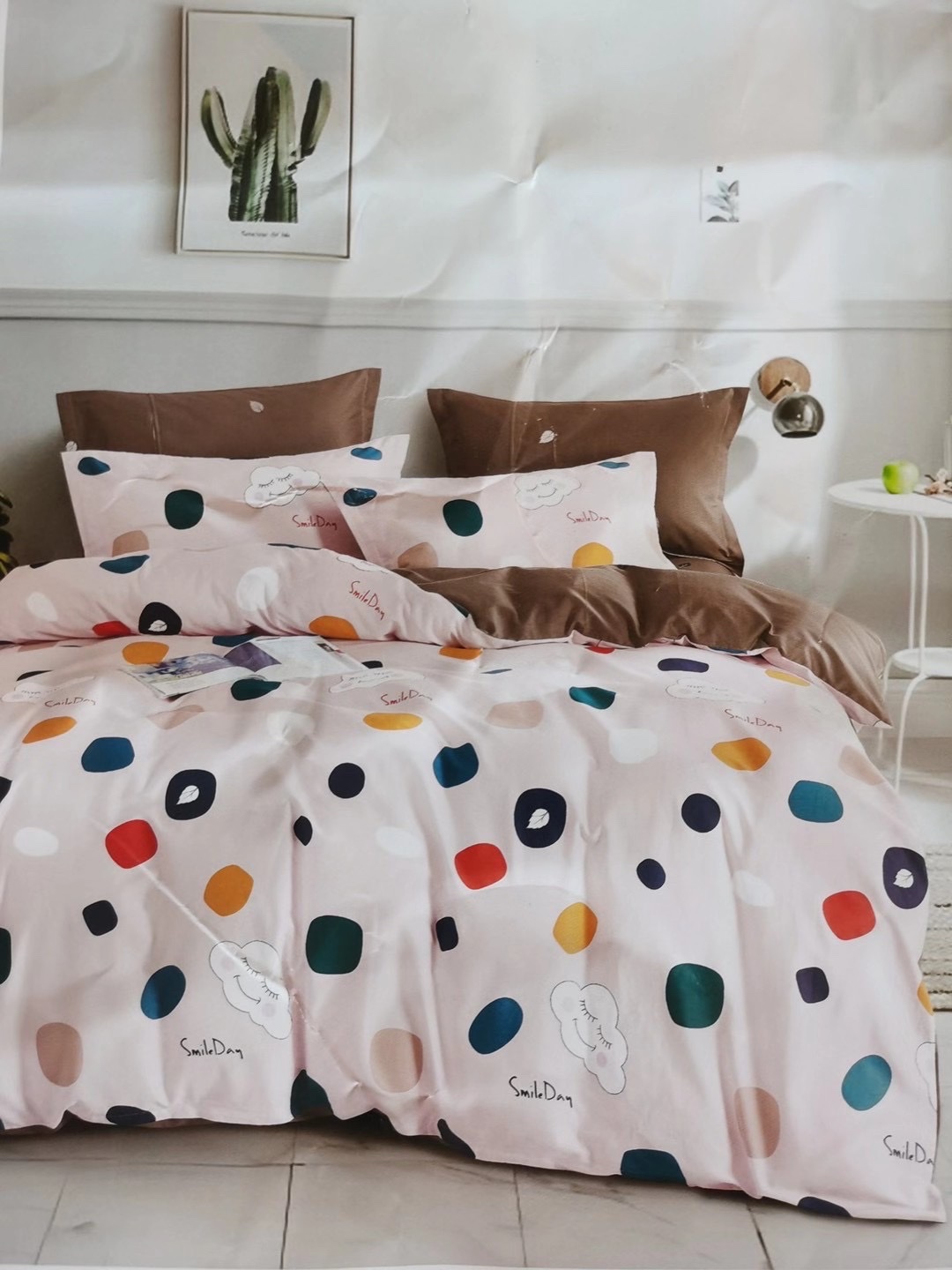 Cotton Four-Piece Multi-Color Treatment undefined