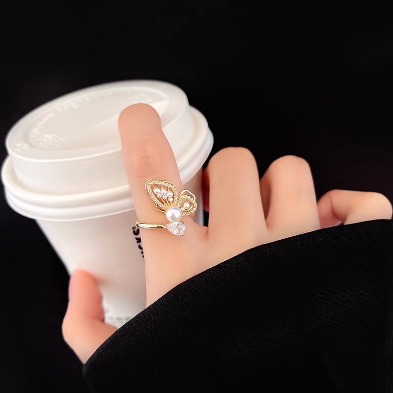 Exquisite, fashionable, trendy, luxurious and high-end Korean new open-mouth ring Item Picture