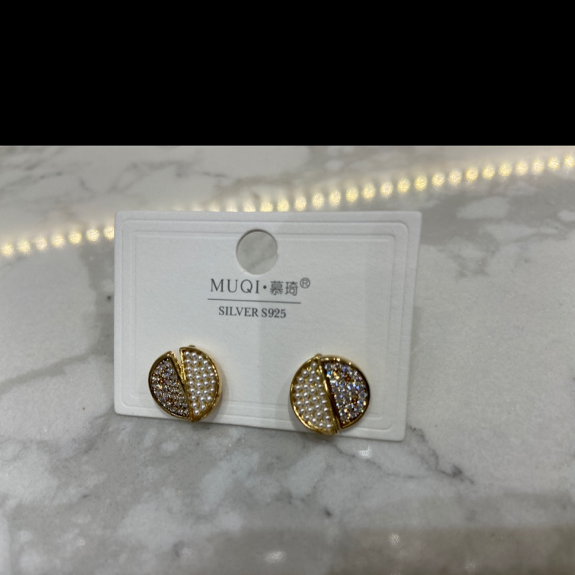Half round rice beads
