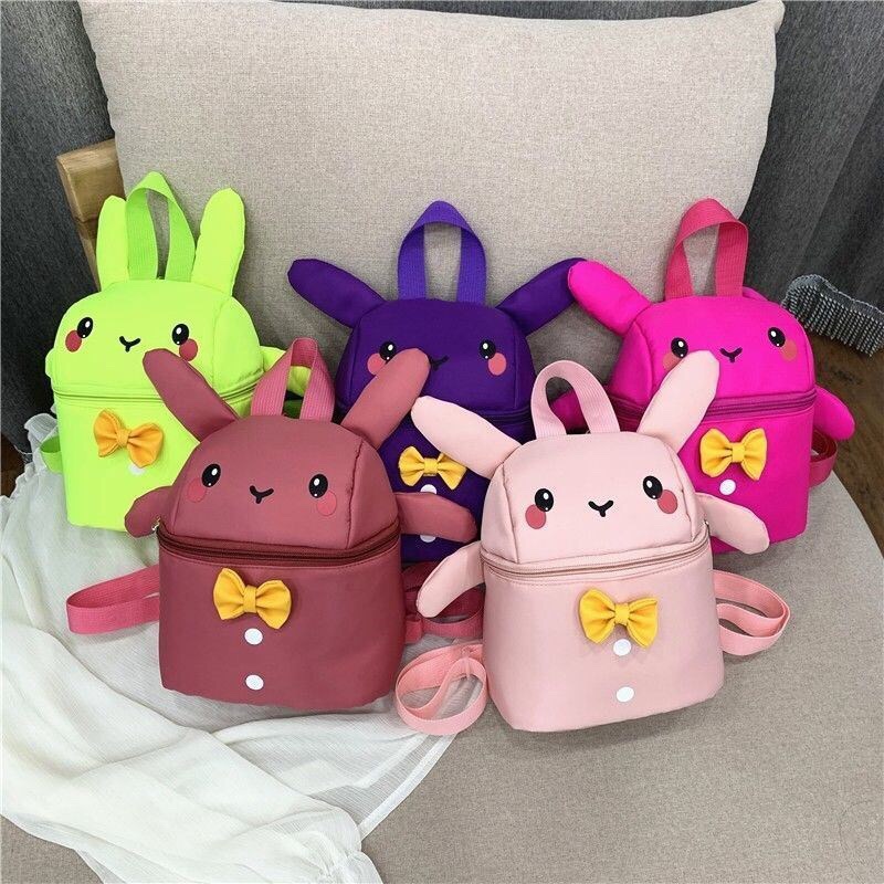 幼儿园书包可爱卡通背包新款儿童背包防水轻便减负双肩包