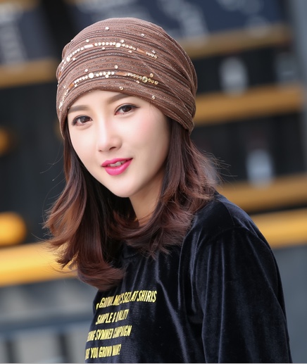 Lace headscarf and postpartum cap detail image 2