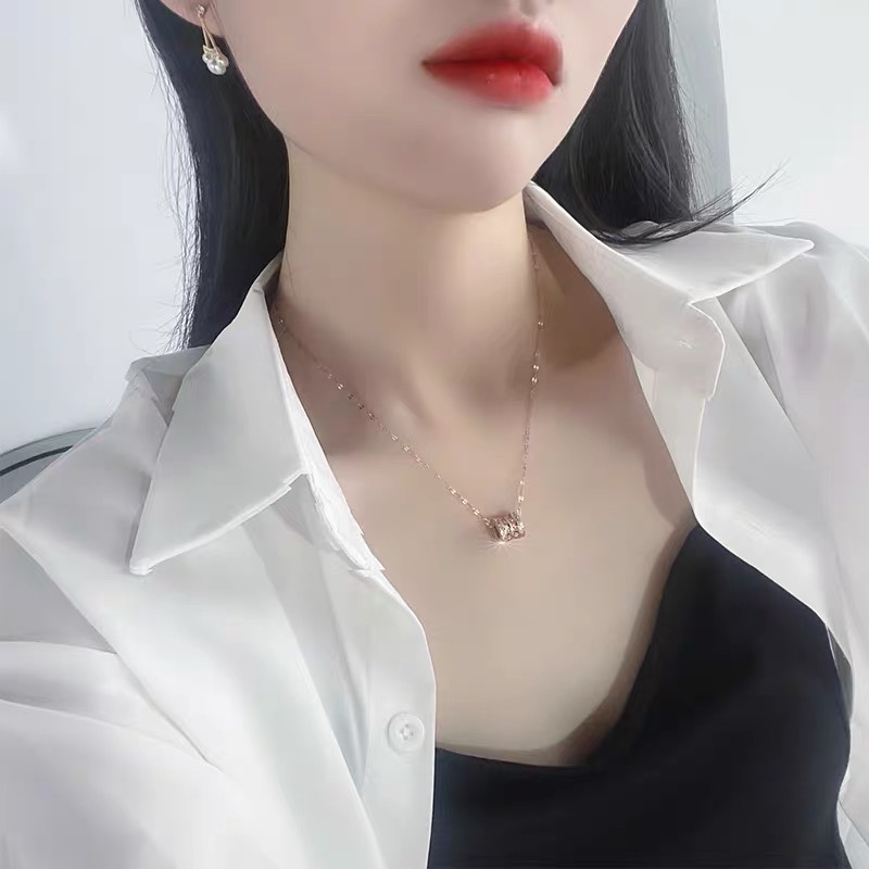 Senior sense large waist necklace female three-dimensional atmosphere net red pendant rose gold temperament fashion fashion brand jewelry