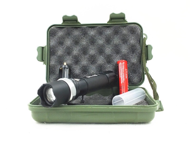 塑料接调焦强光手电 机械变焦 远射充电led手电筒户外家用灯 批发 金属手电详情图2