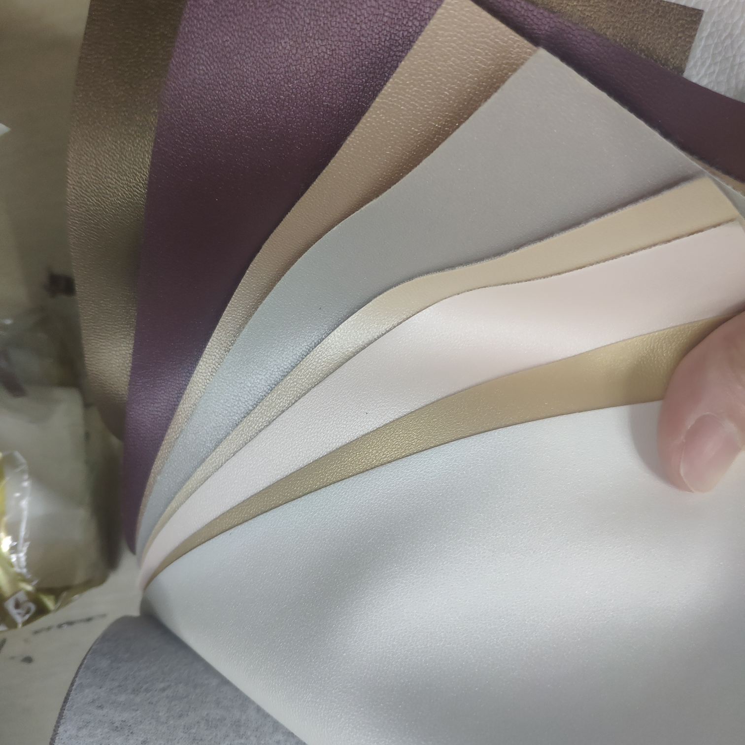 人造革软包硬包移门皮革墙面装饰革面料现货小羊纹1号