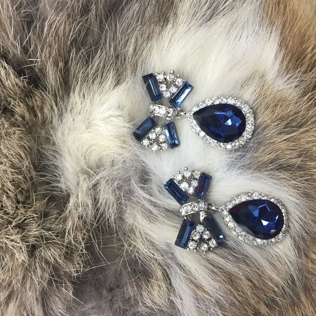 服饰配件定制实物图