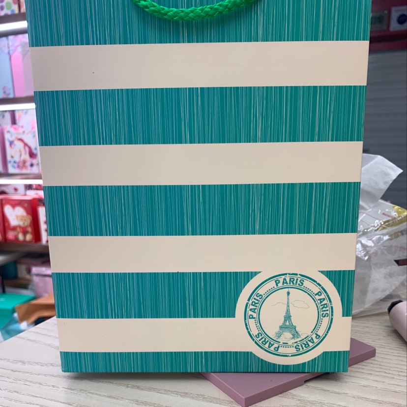 2021年新款竖版白卡礼物袋之韩系男士横条系列605-3大号31*40*12详情图1