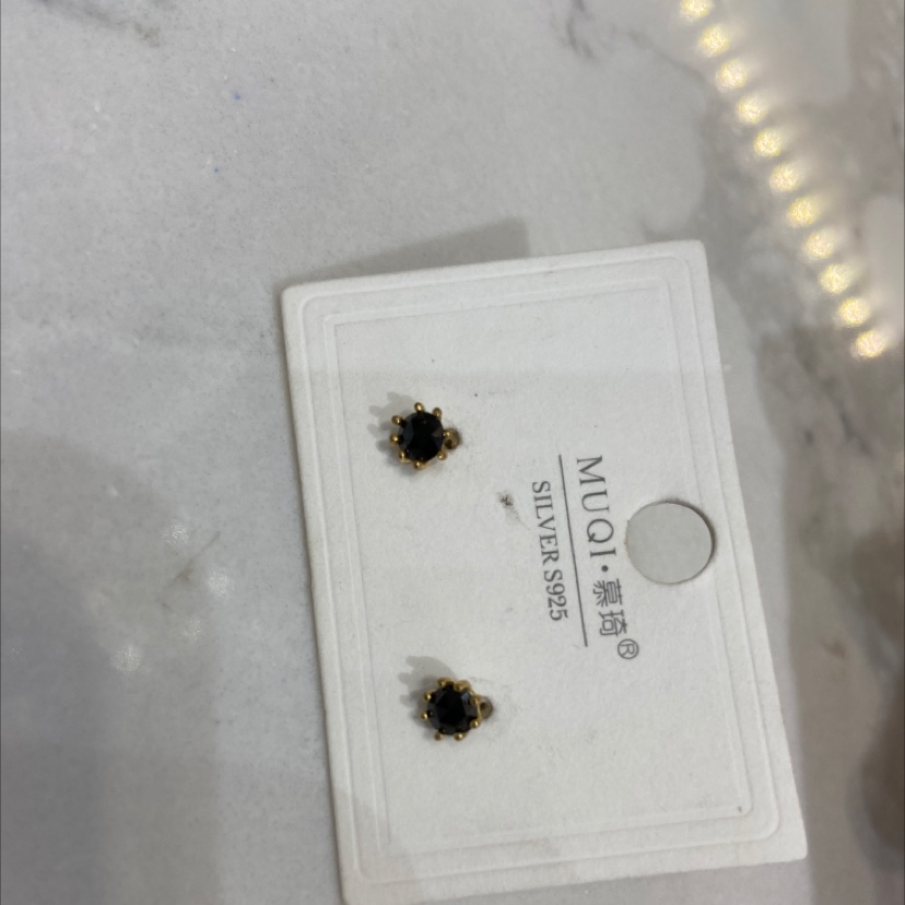 Black zirconium 1 Item Picture