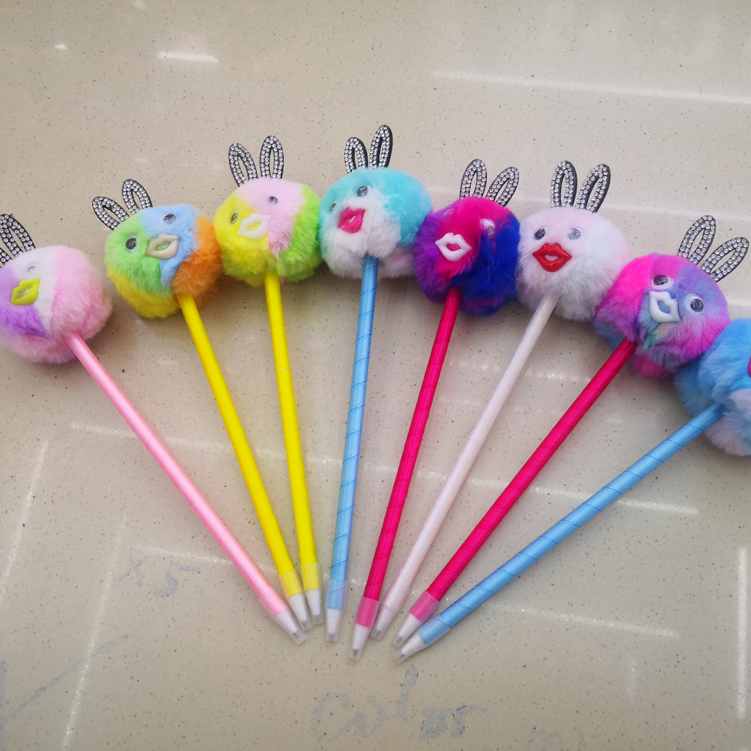 毛绒毛球 兔耳朵卡通毛毛球 可爱 超萌系列圆珠笔 节日礼品 小赠品