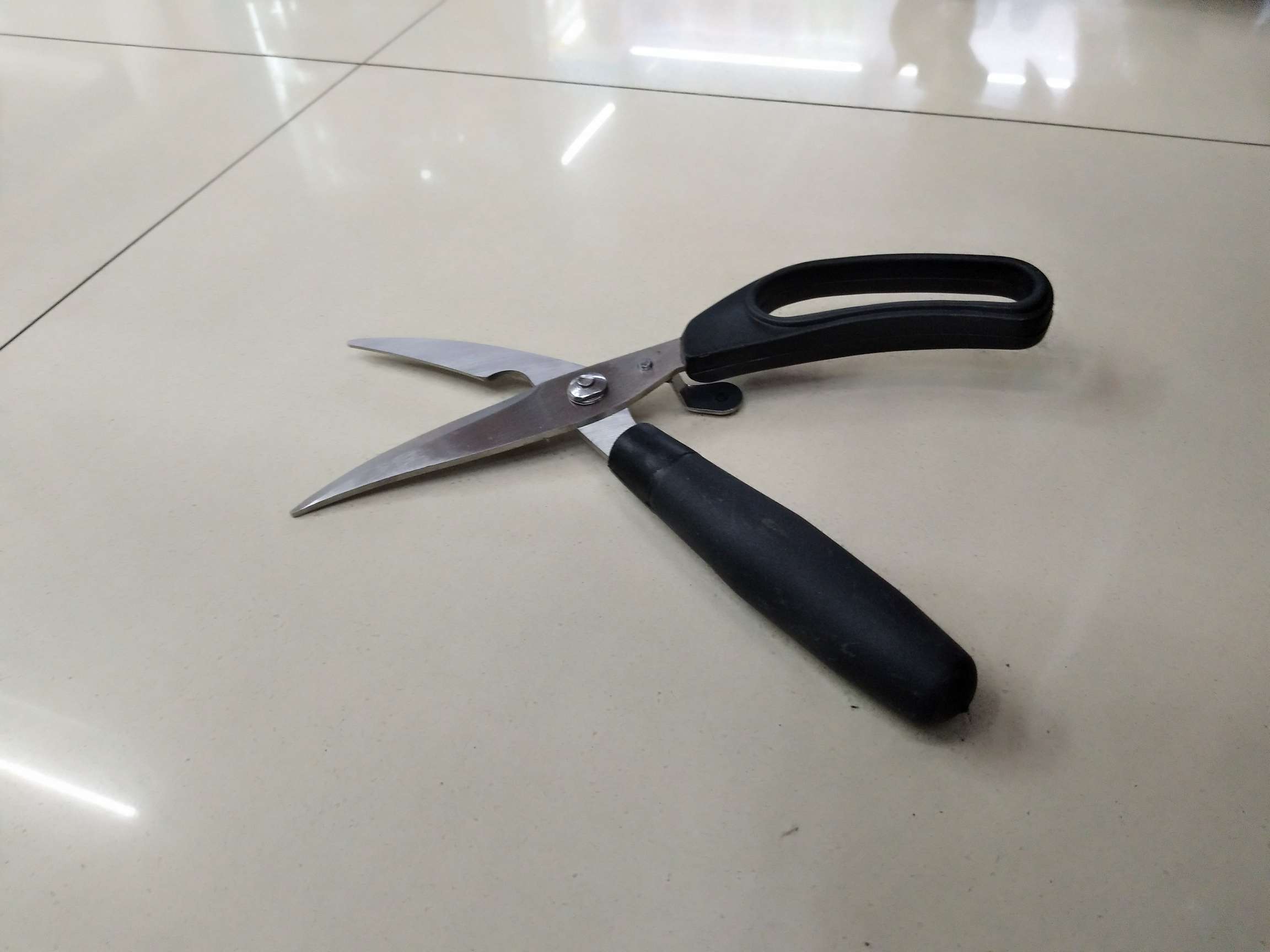 Office stationery, office scissors, office branch scissors, hardware knives, hardware tools, scissors, cutting tools Item Picture
