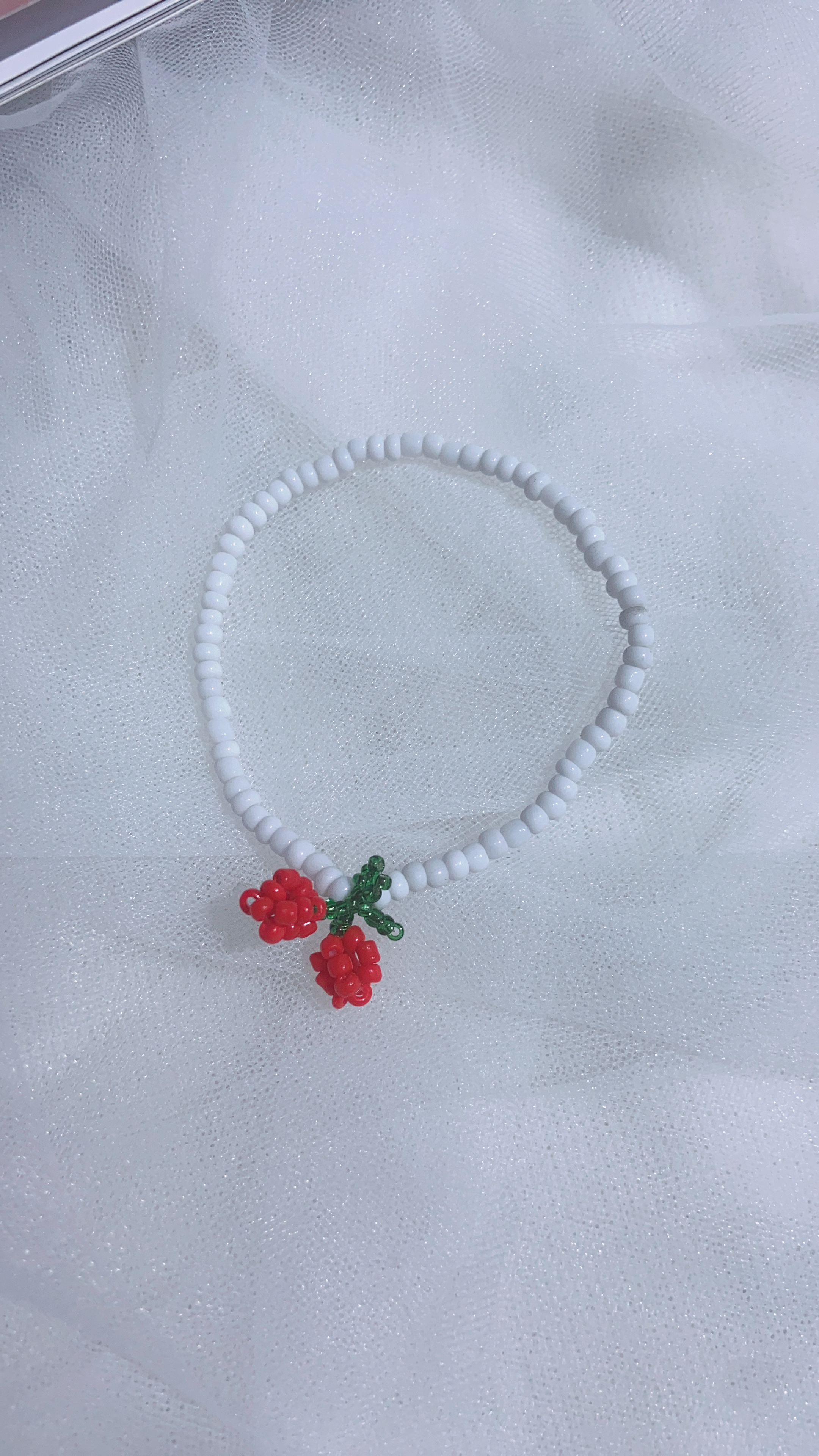 Cherry bracelet Application Scenario