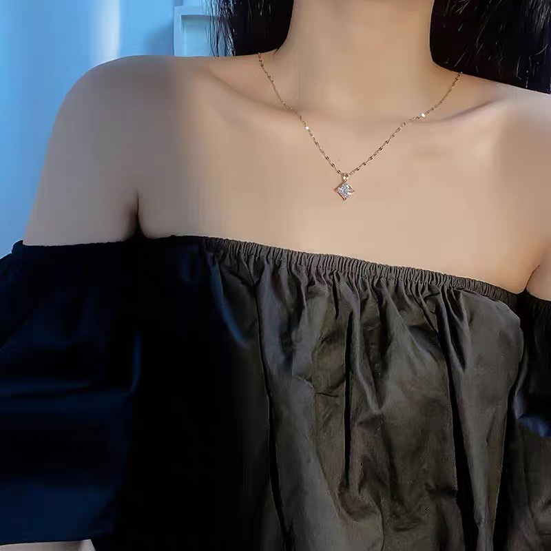 Simple necklace light luxury niche temperament ins cold wind square zircon pendant net red clavicle chain fashion jewelry thumbnail
