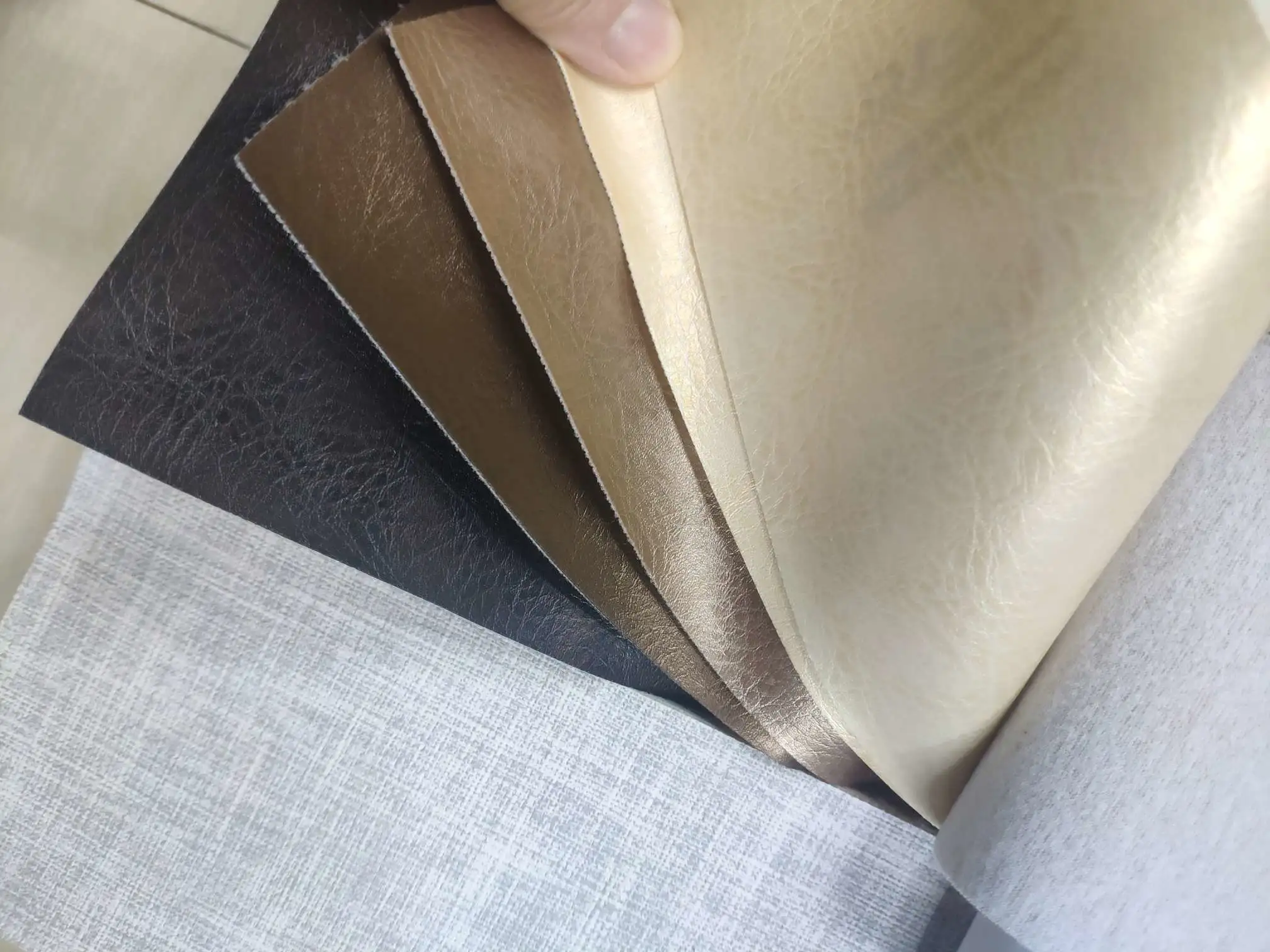 Artificial leather soft and hard wrapped sliding door leather wall decorative leather fabric in stock, two-color pearlescent lychee pattern detail image 5