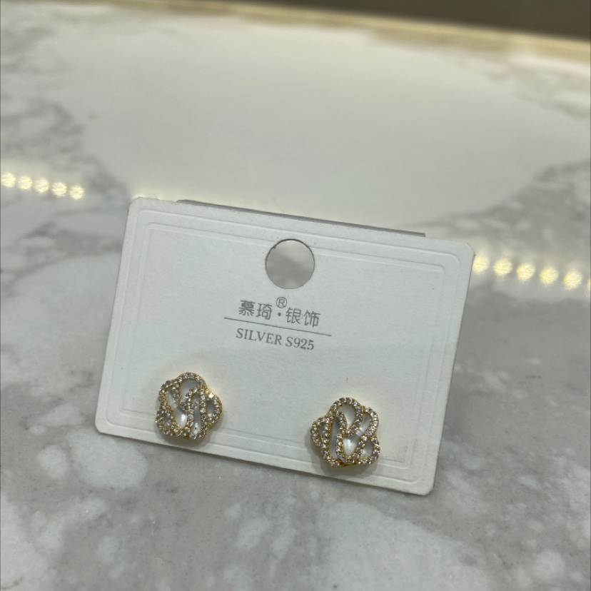 Gotas de aceite blanco pequeñas flores Item Picture