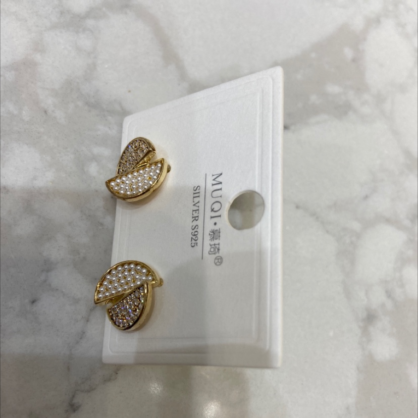 Semi round rice beads details Picture