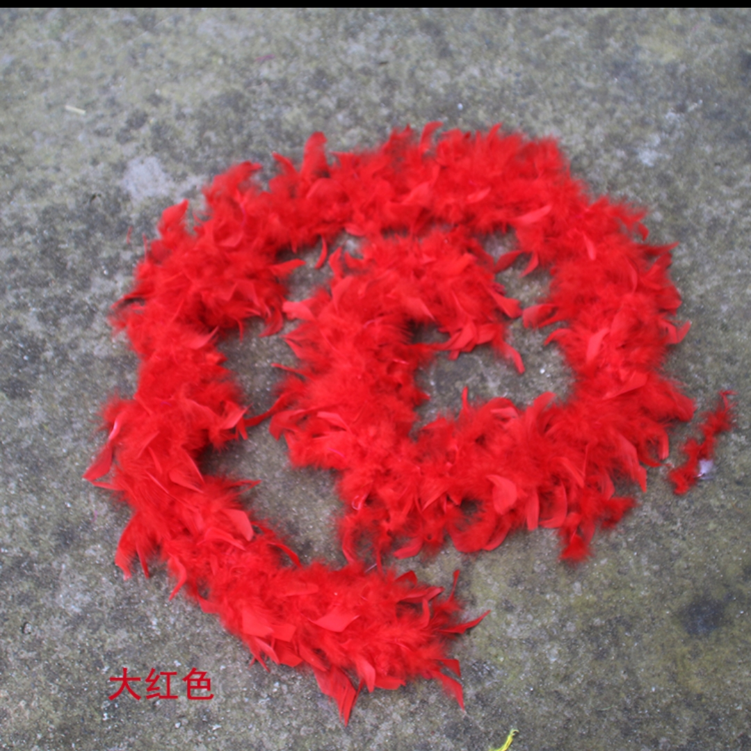 Turkey fire piece feather strip 90 grams 2 meters bright red
