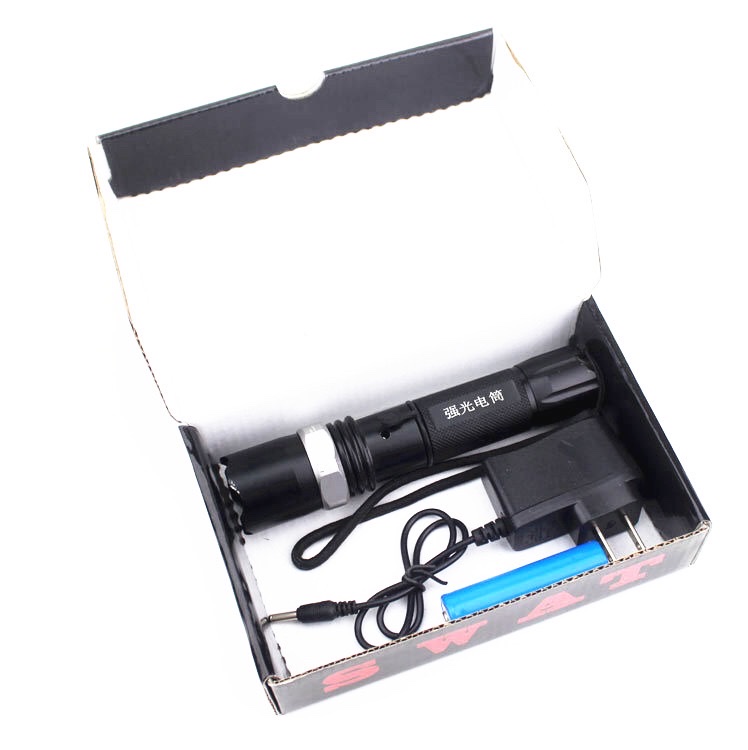 塑料接调焦强光手电 机械变焦 远射充电led手电筒户外家用灯 批发 金属手电详情图11