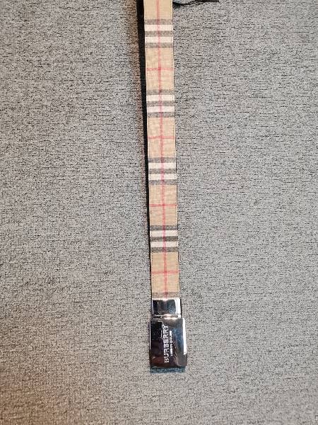 Burberry Men's printed checkered belt 75 80 85 90 95 100 105 110 115 Application Scenario
