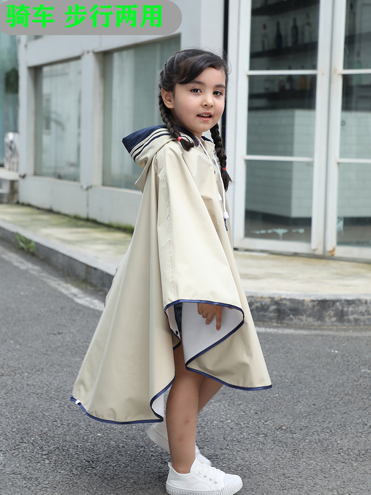 斗篷雨衣产品图