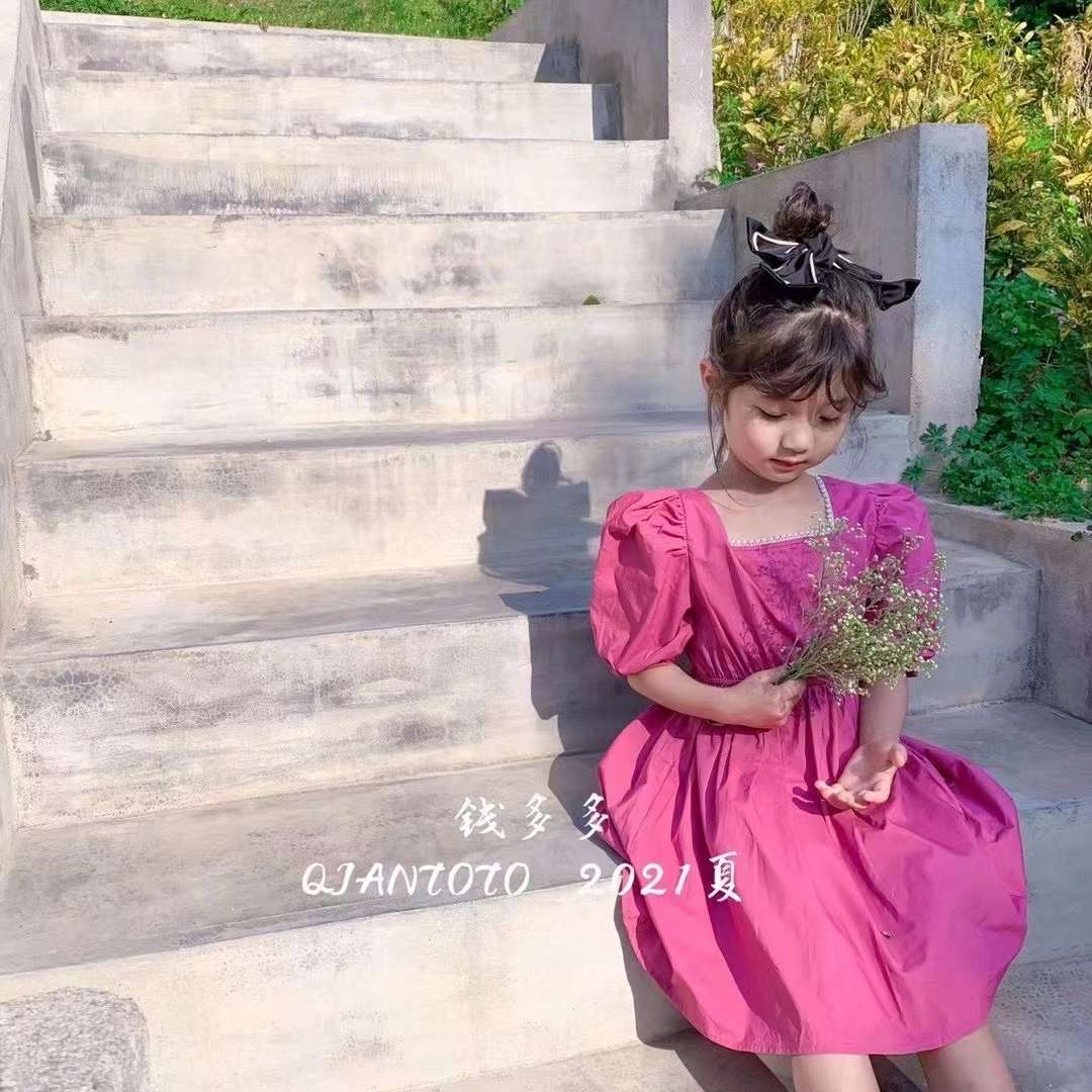 Summer new children's red square-neck princess dress, children's short-sleeved dress Application Scenario