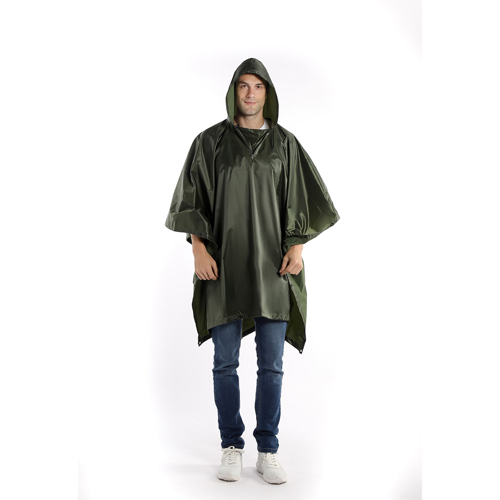 Customized processing of adult one-piece raincoats for foreign trade, riding electric bikes, capes, rain covers, and long outdoor raincoats Application Scenario
