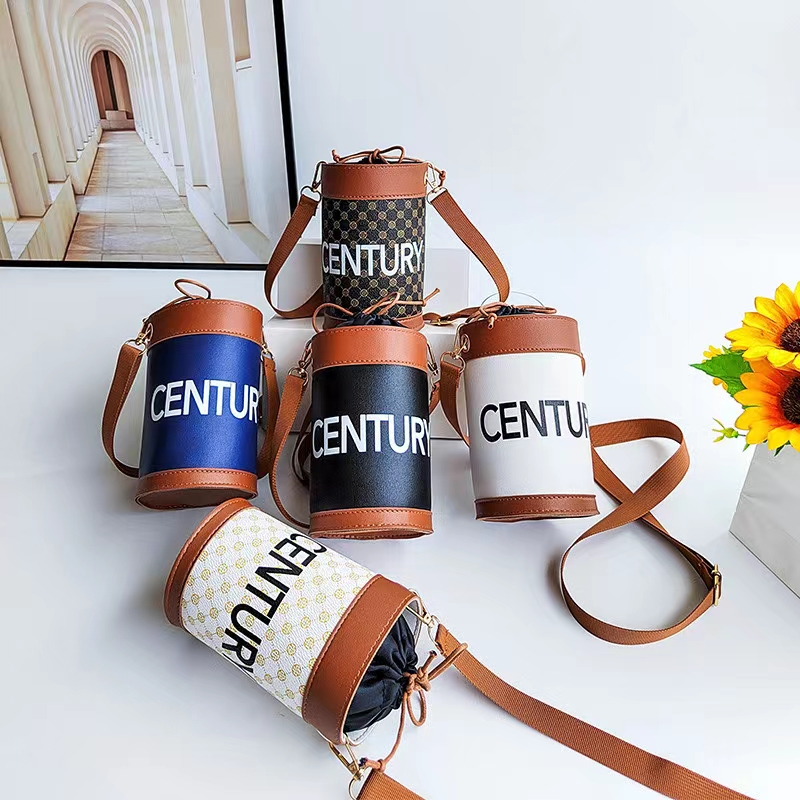 Bucket bag female summer niche unique female bag new makeup bag portable network red all ins single shoulder oblique span bag