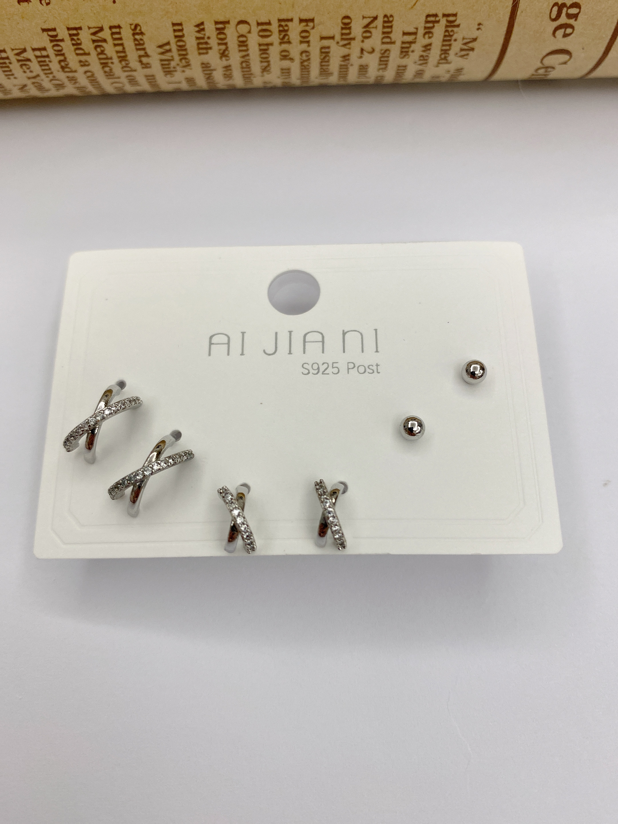 锆石三对装微镶白色耳钉 简约时尚高雅气质耳环细节图