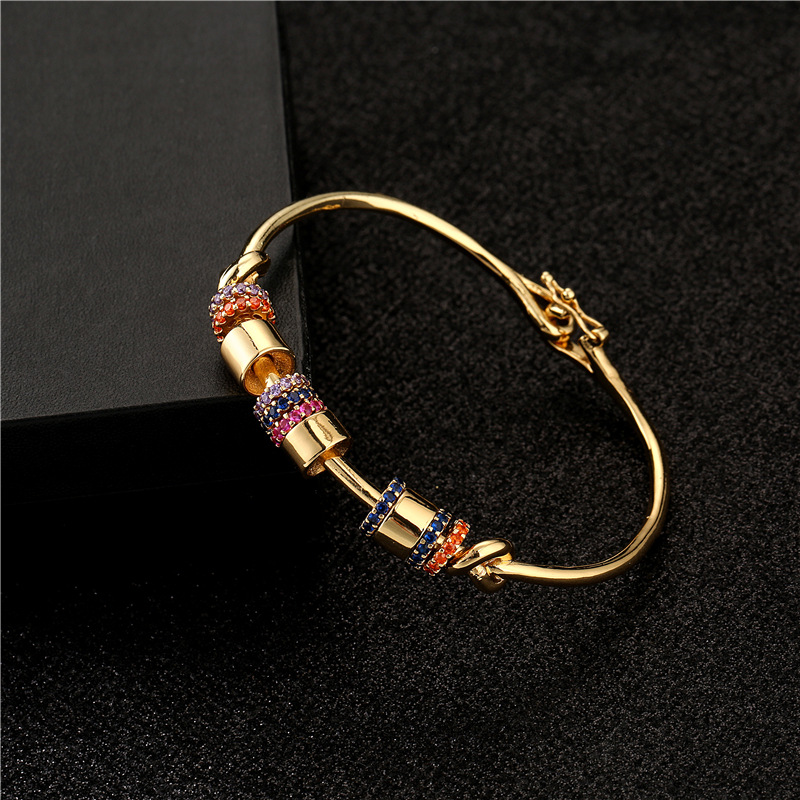 Cross-border dedicated copper micro-inlaid color zirconia jewelry 18K gold electroplated geometric bracelet female Amazon hot sales