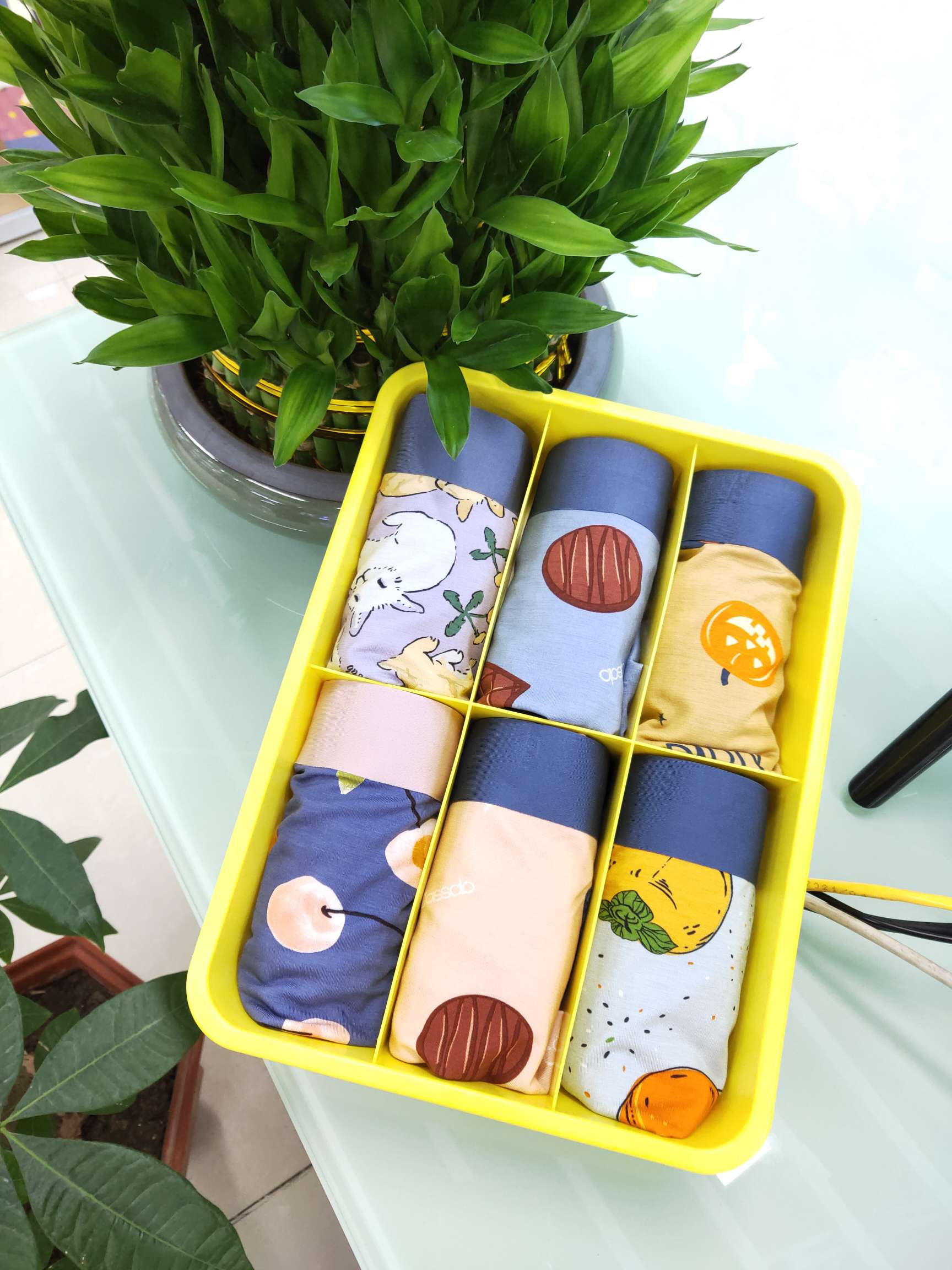 The modal adhesive for men's underwear leaves no trace Item Picture