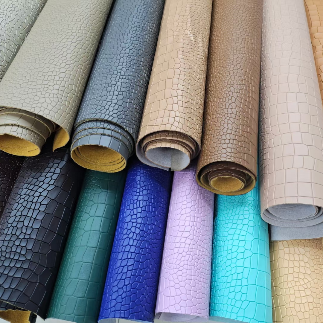 Direct sales of leather with crocodile texture cut by the manufacturer