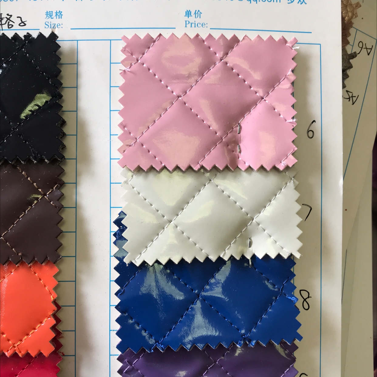 pu亮皮格子厂家直销爆款细节图