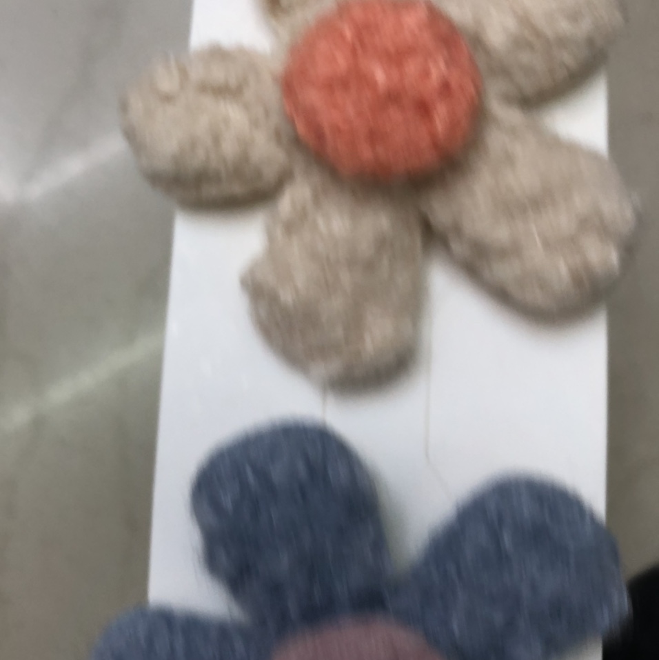 The curly plum blossom 31 style autumn and winter plush flower duckbill sandwich new forest style